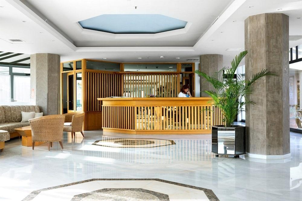 Pearl Beach Ретимно Екстериор снимка
