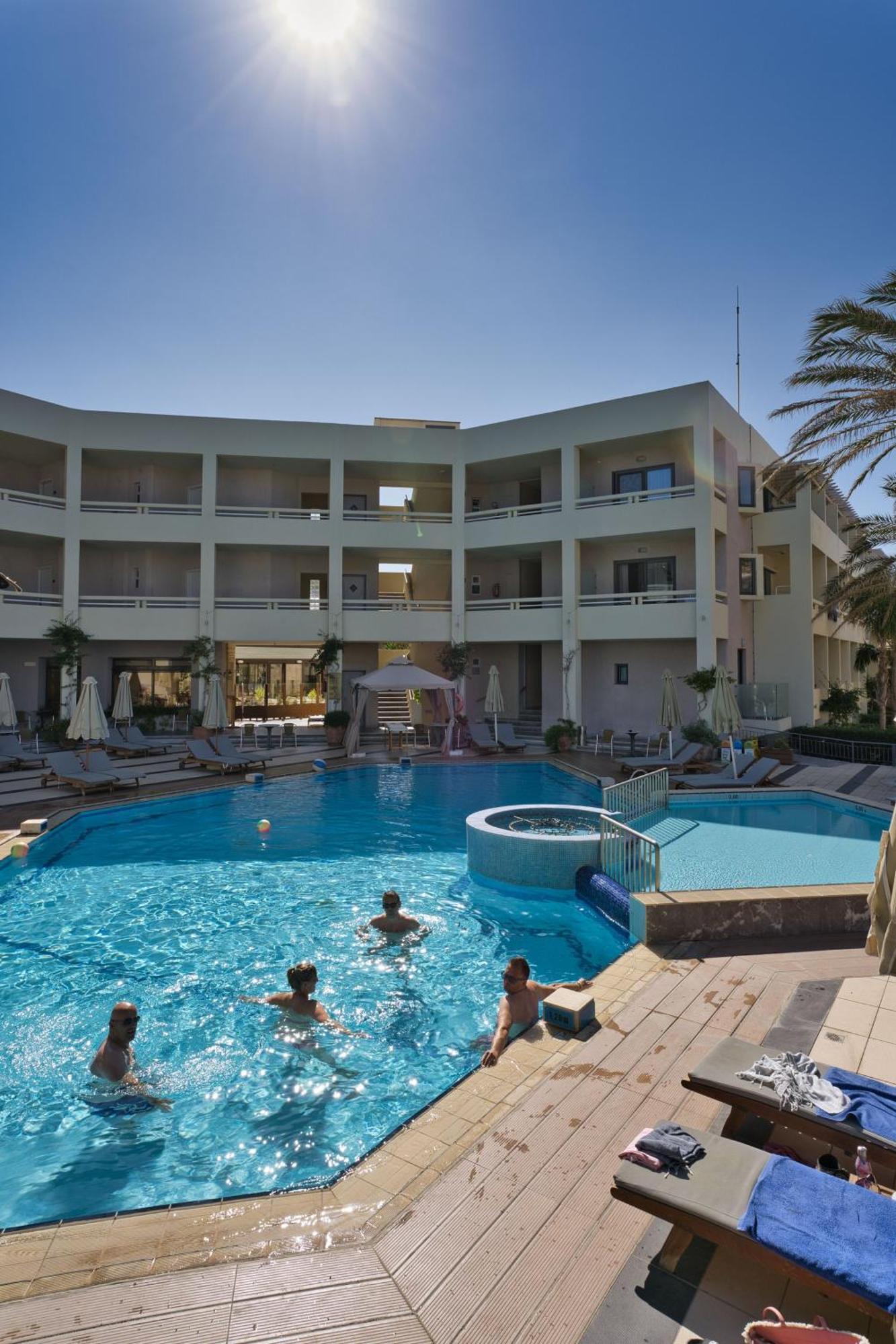 Pearl Beach Ретимно Екстериор снимка