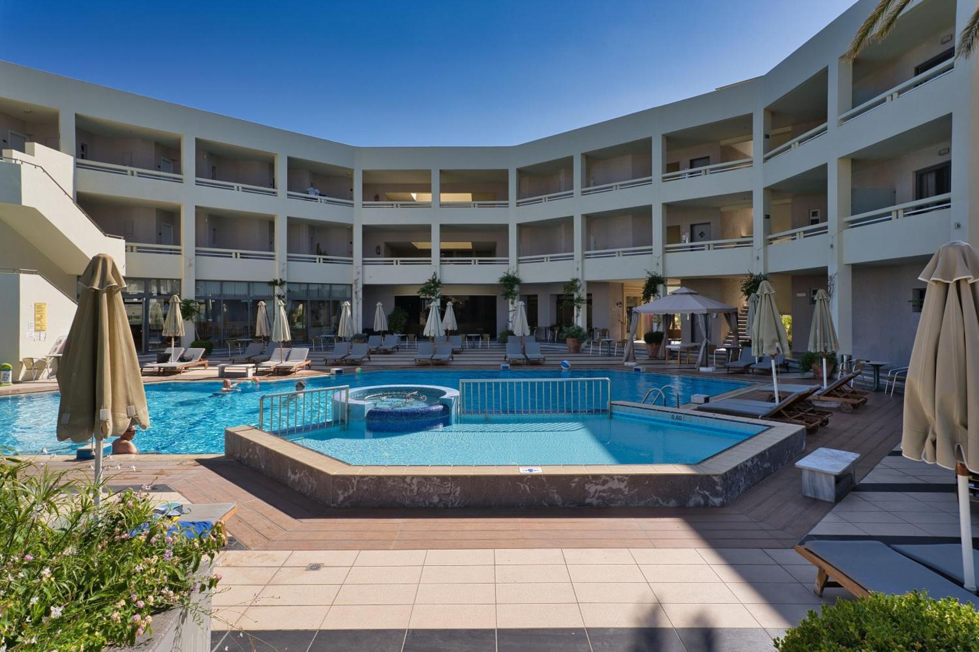 Pearl Beach Ретимно Екстериор снимка